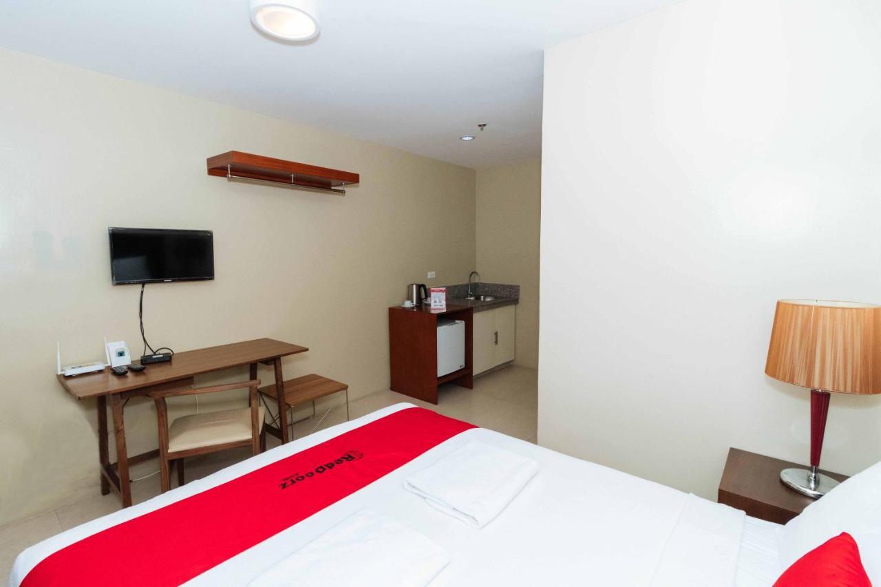 Reddoorz Near Osmena Highway 1 Hotel Makati City Exterior photo